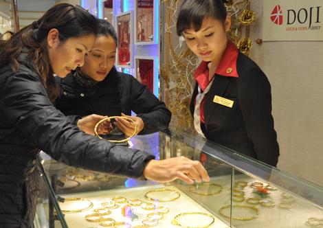 gia vang tang mot trieu dong suot tuan