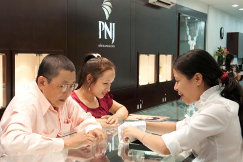 gia vang tien sat nguong 46 trieu dong