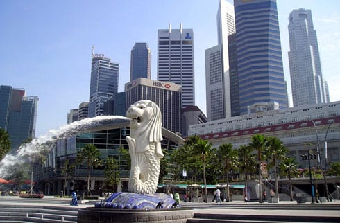 nguoi singapore voi noi lo can tien luc ve huu